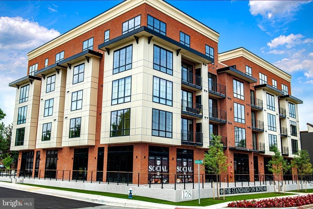 128 N Bond Street - Photo 11