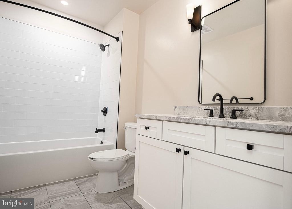 128 N Bond Street - Photo 15