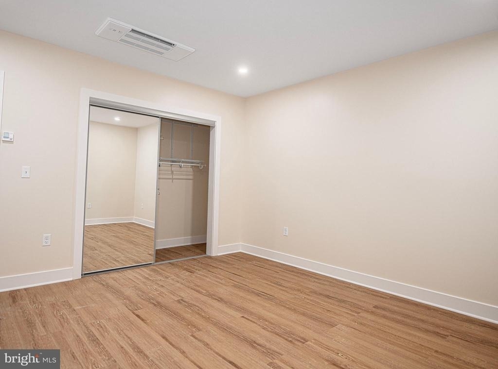 128 N Bond Street - Photo 14