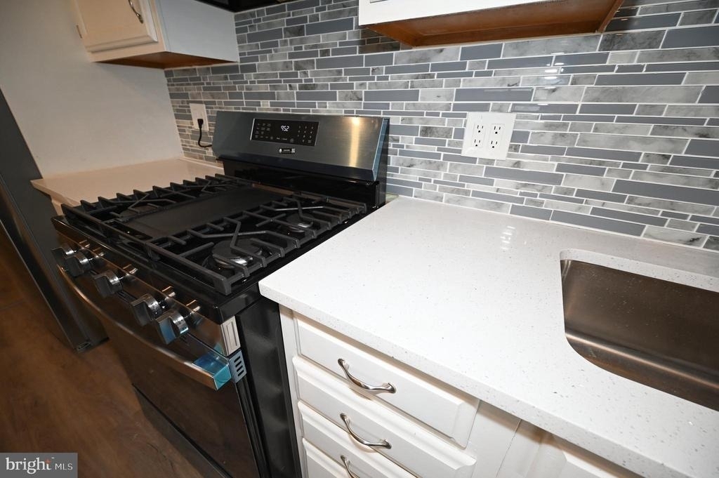 2952 Sollers Point Road - Photo 25