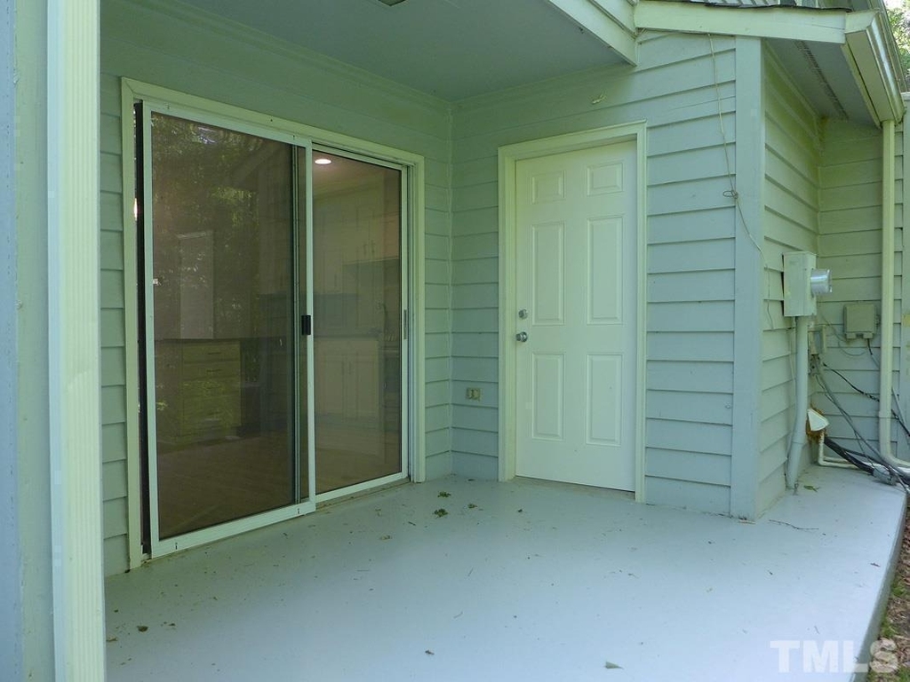124 Marlowe Court - Photo 13