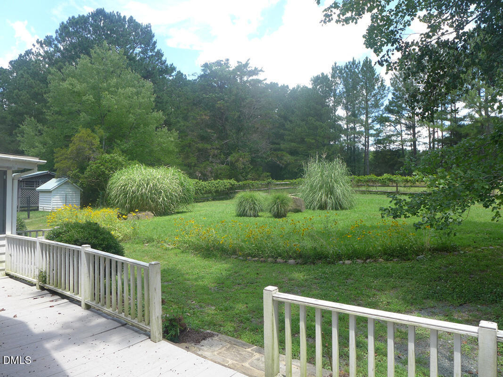 917 Phils Creek Road - Photo 6
