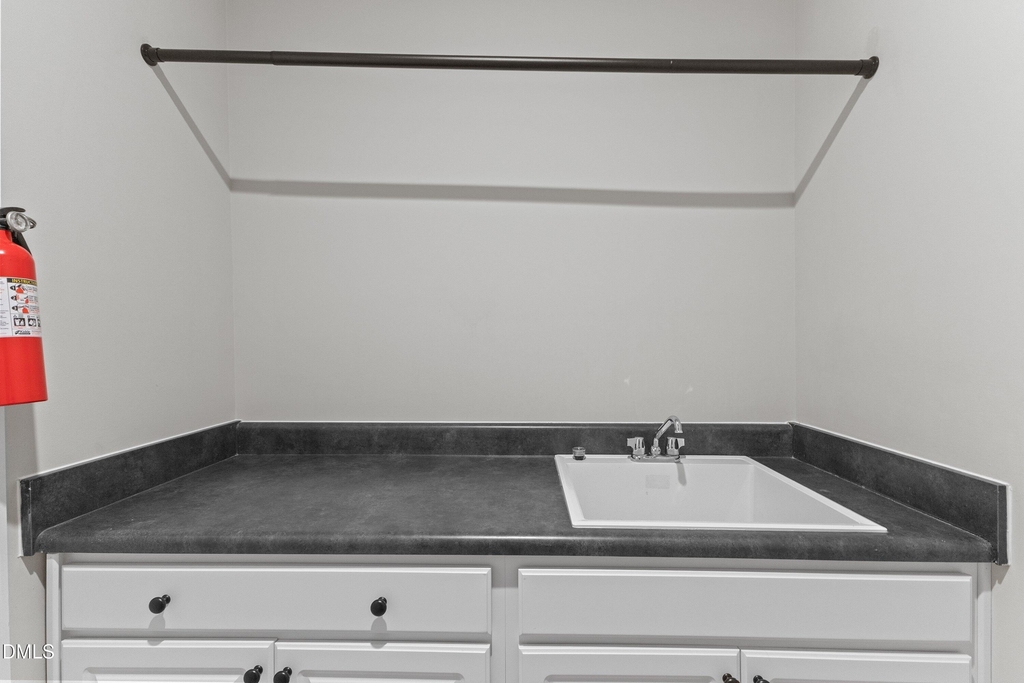 3828 Hickory Manor Drive - Photo 37