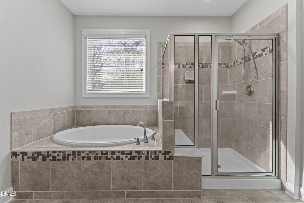 3828 Hickory Manor Drive - Photo 33