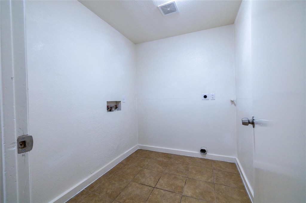 4304 Scottsdale Rd - Photo 14