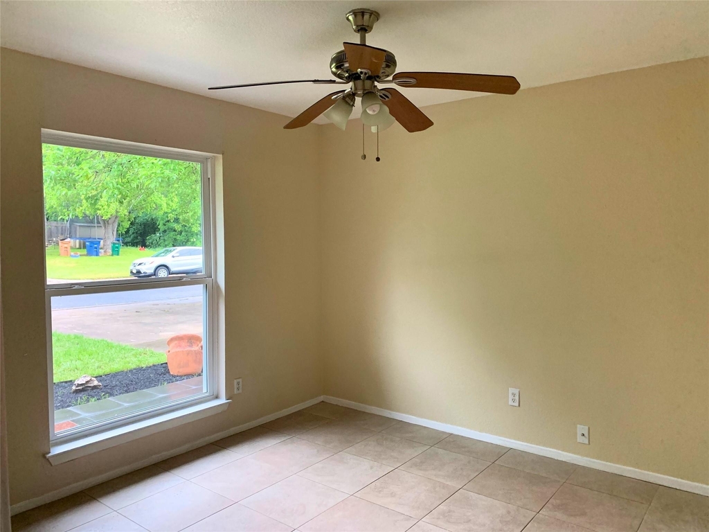 4905 Richmond Ave - Photo 11