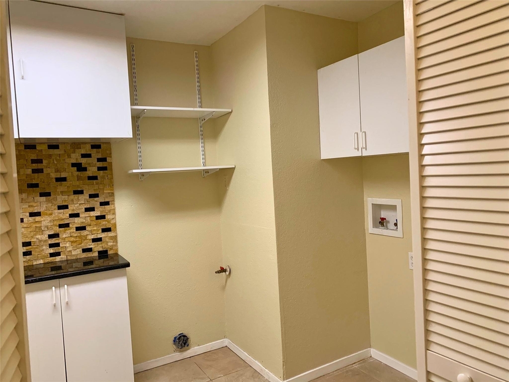4905 Richmond Ave - Photo 15