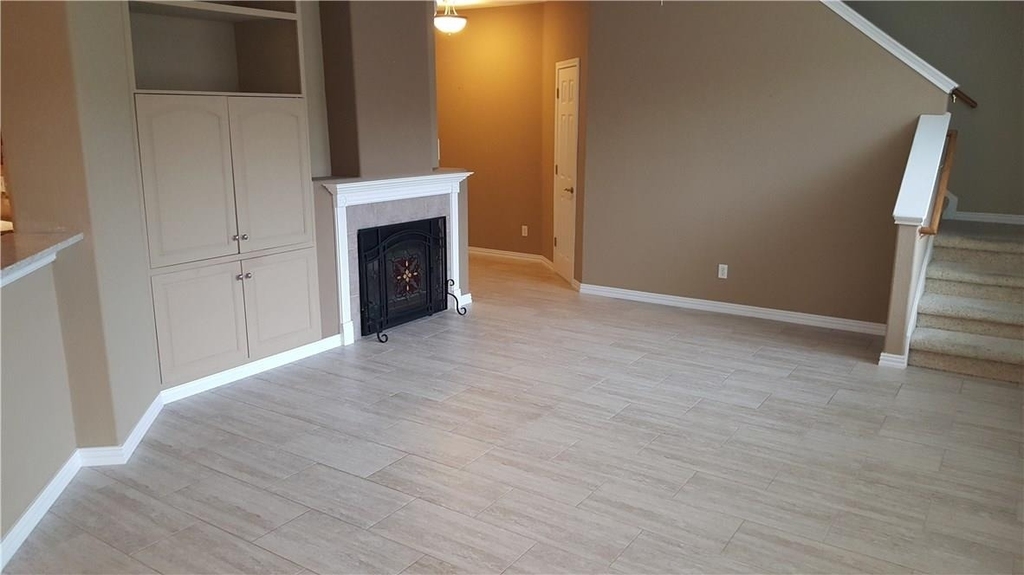2100 Pipers Field Dr - Photo 3