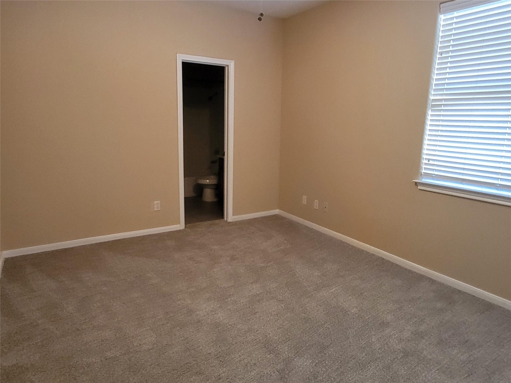 2100 Pipers Field Dr - Photo 15