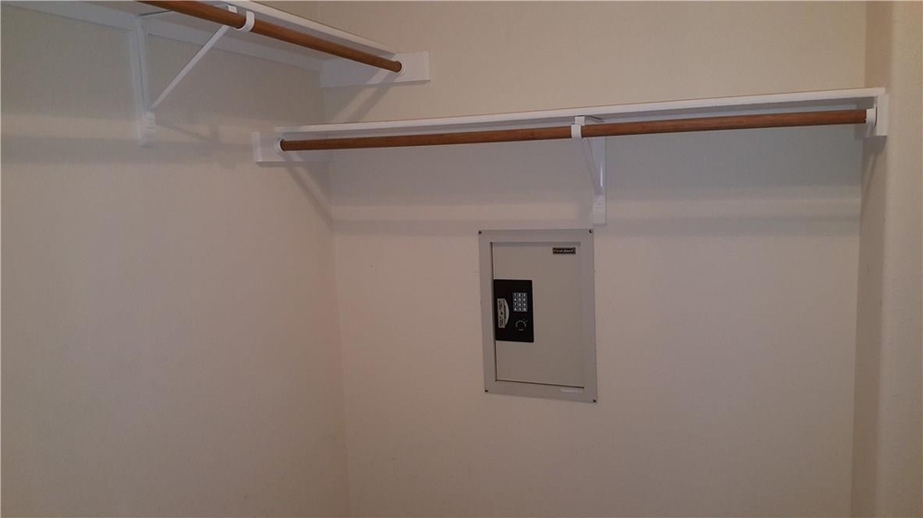 2100 Pipers Field Dr - Photo 14