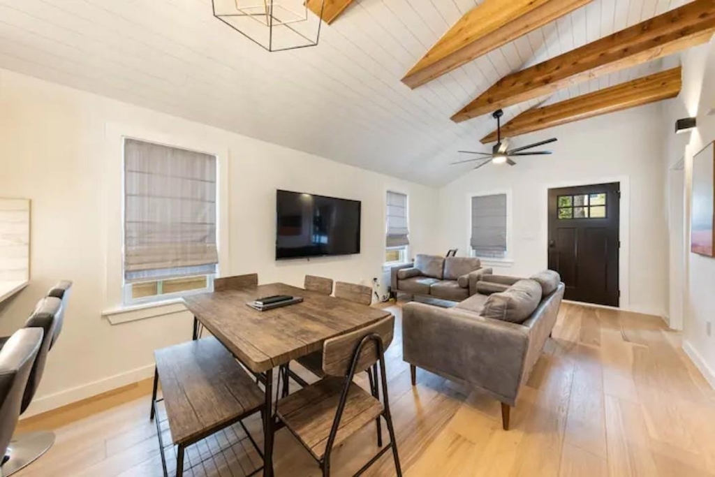 2319 Santa Rita St - Photo 3