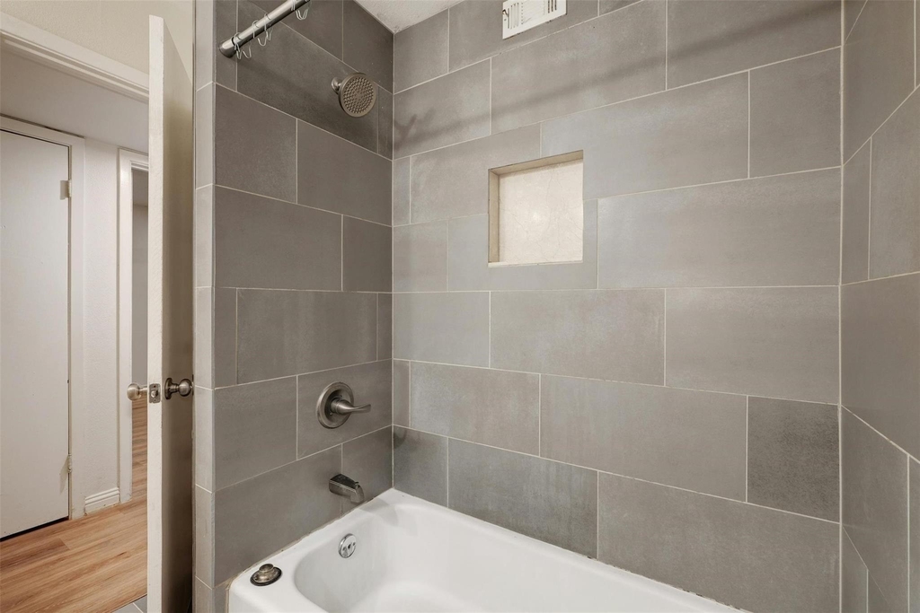 1302 E Saint Johns Ave - Photo 15