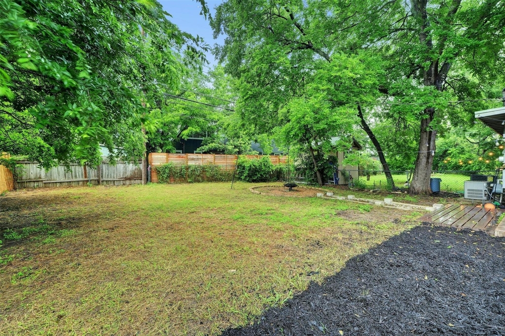 1302 E Saint Johns Ave - Photo 21