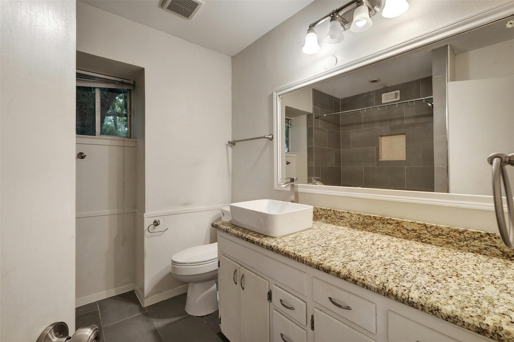 1302 E Saint Johns Ave - Photo 14