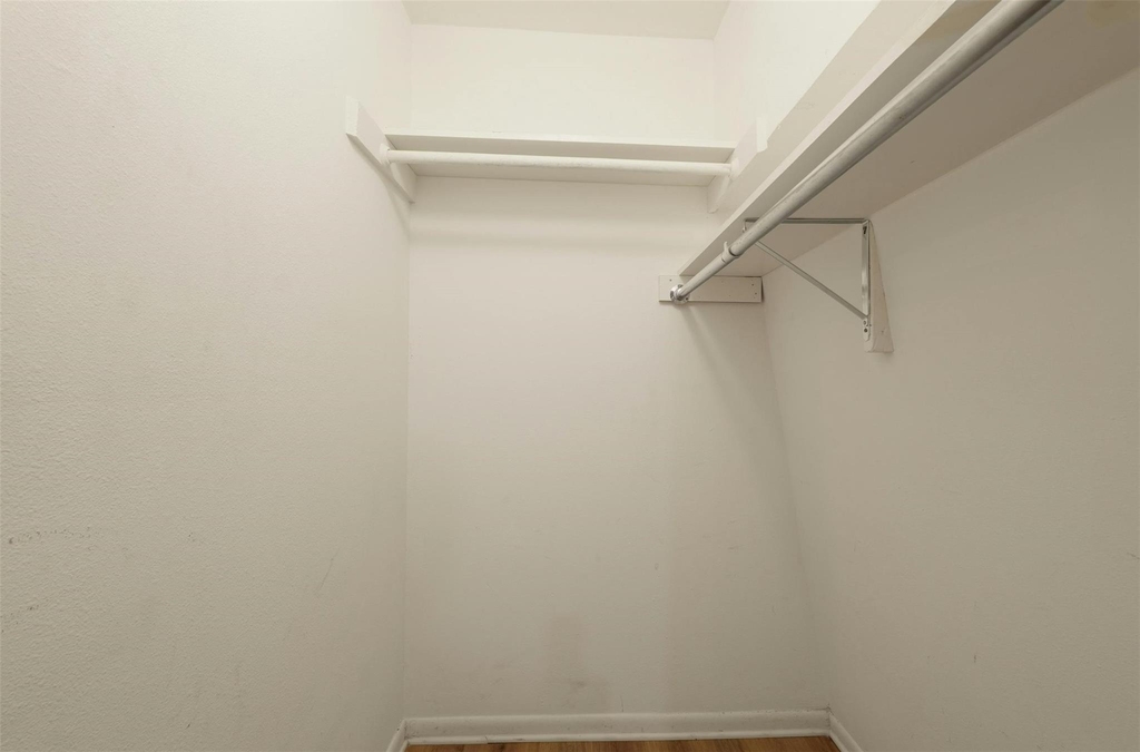 1302 E Saint Johns Ave - Photo 16