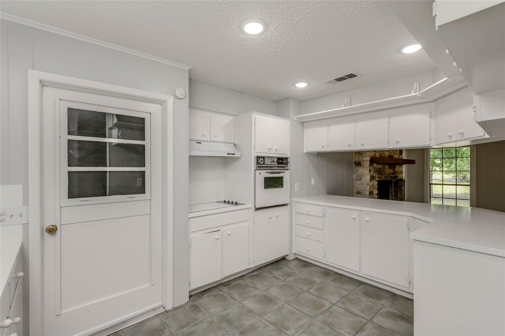 18641 Camino Real - Photo 4