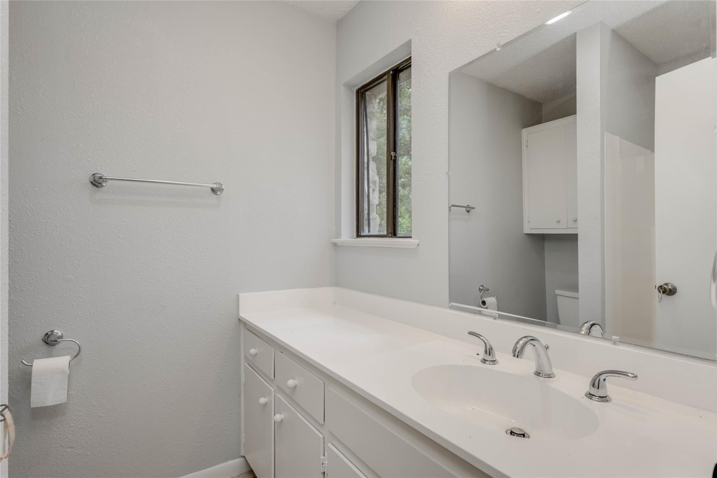 18641 Camino Real - Photo 10