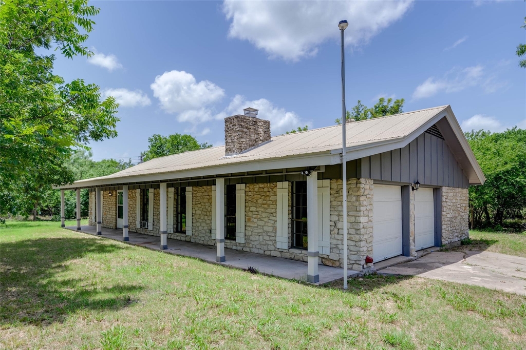 18641 Camino Real - Photo 1