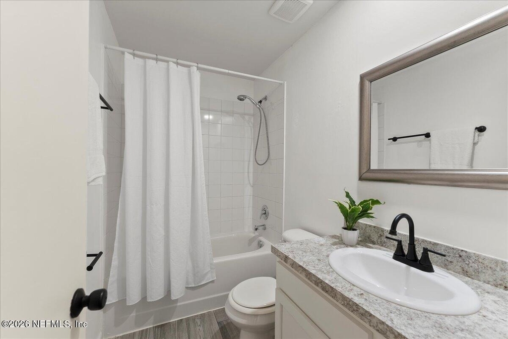 8140 Sutton Place - Photo 10