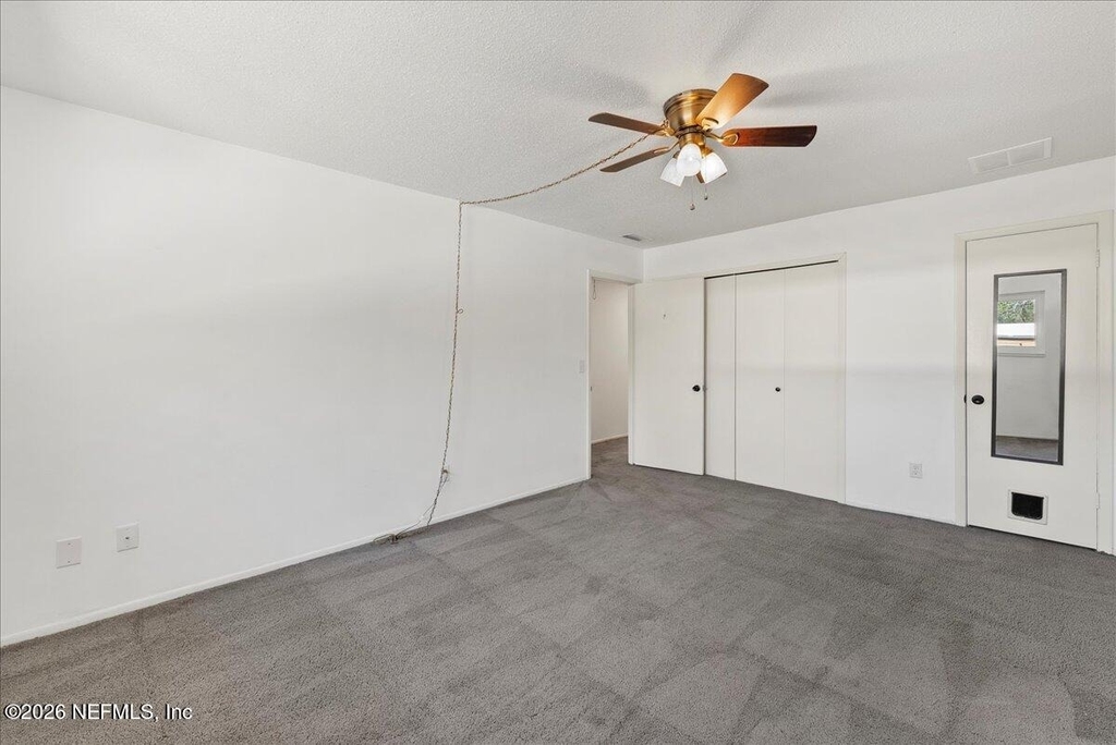 8140 Sutton Place - Photo 17