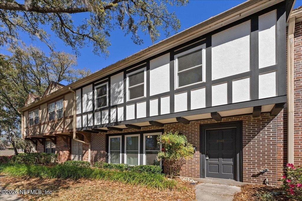 8140 Sutton Place - Photo 22