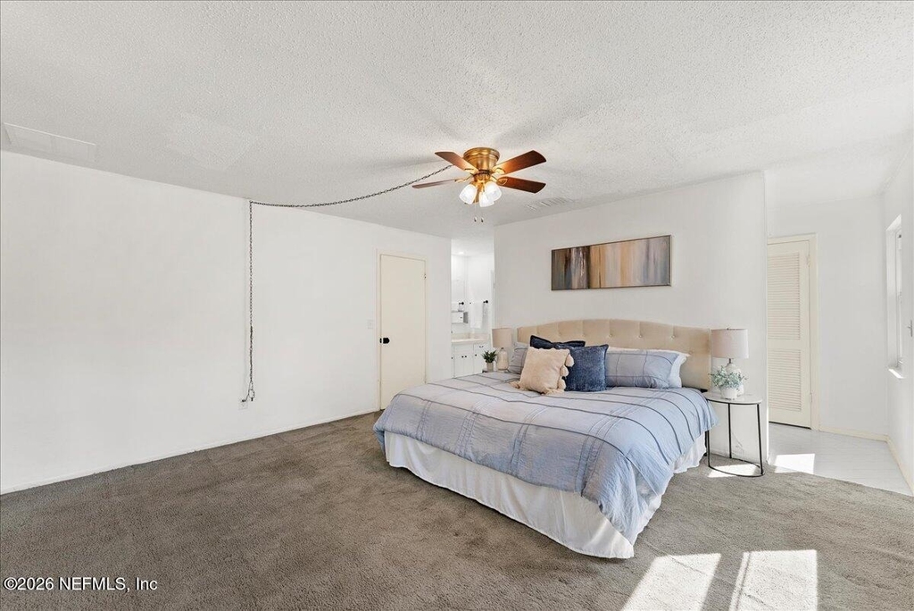 8140 Sutton Place - Photo 14