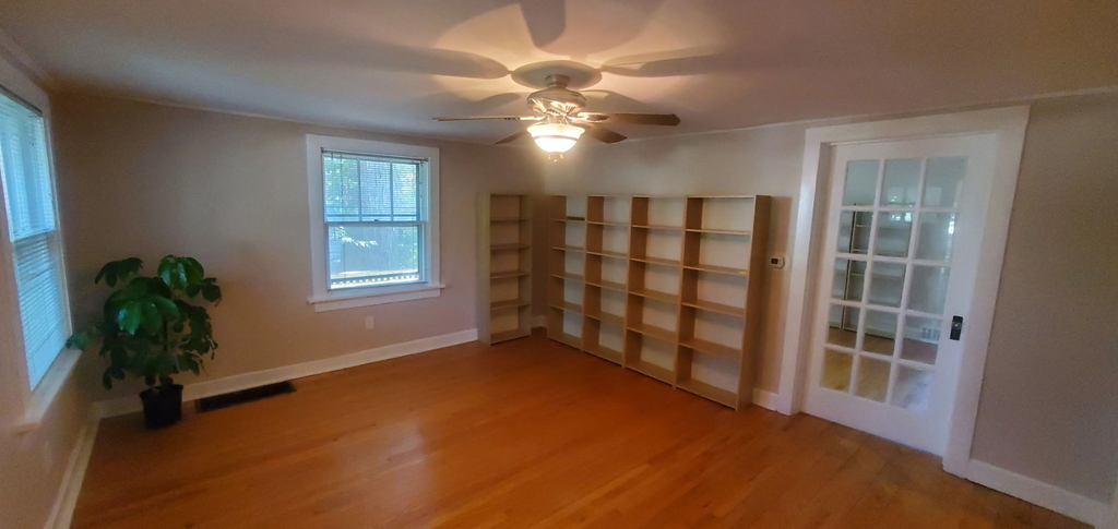 1806 Colfax Street - Photo 4
