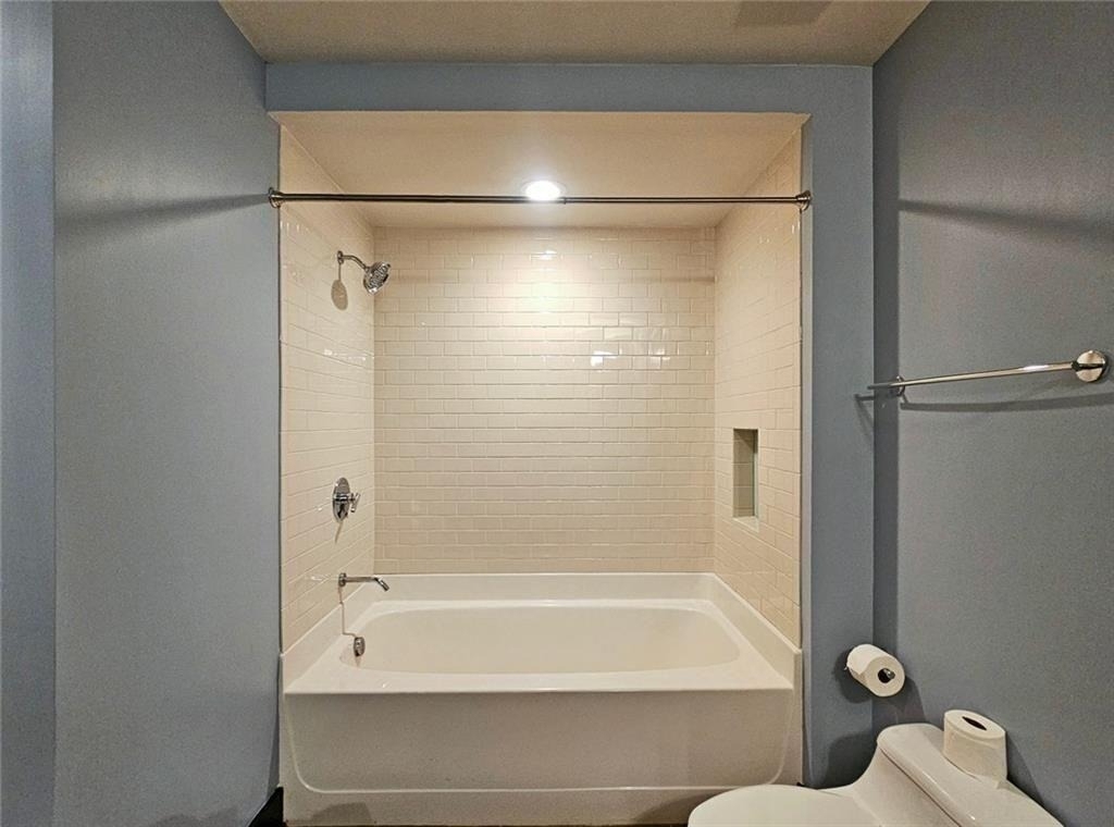 4561 Olde Perimeter Way Ne - Photo 21