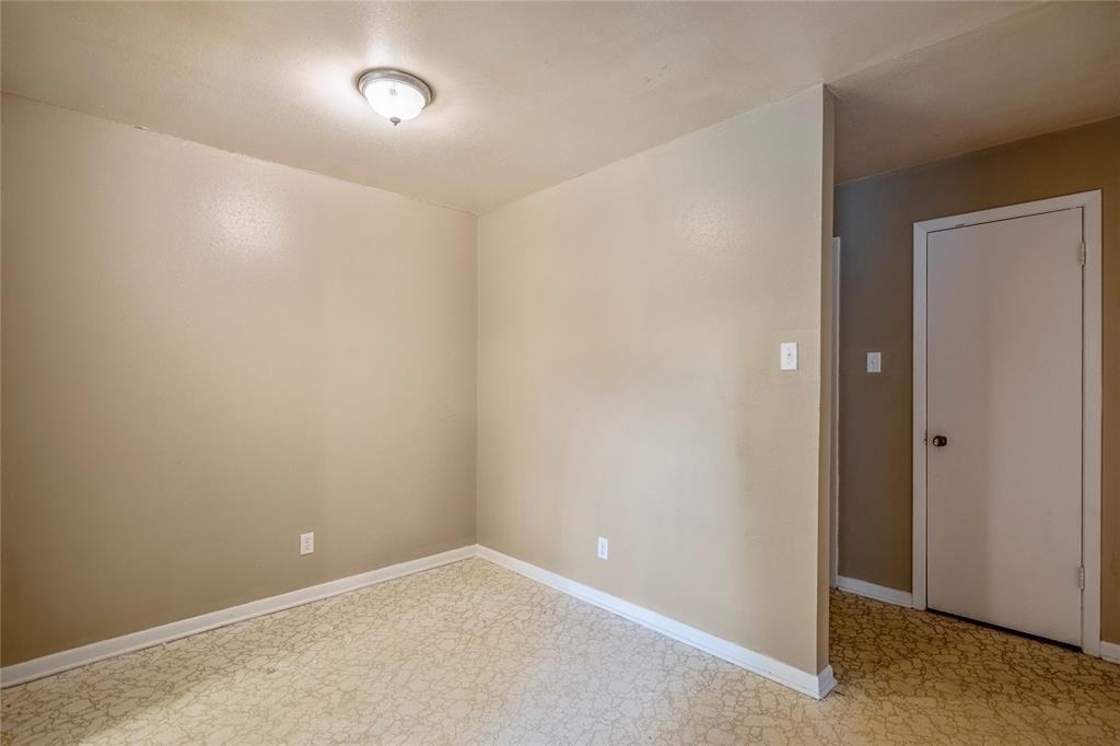 3534 Midwest Drive - Photo 8