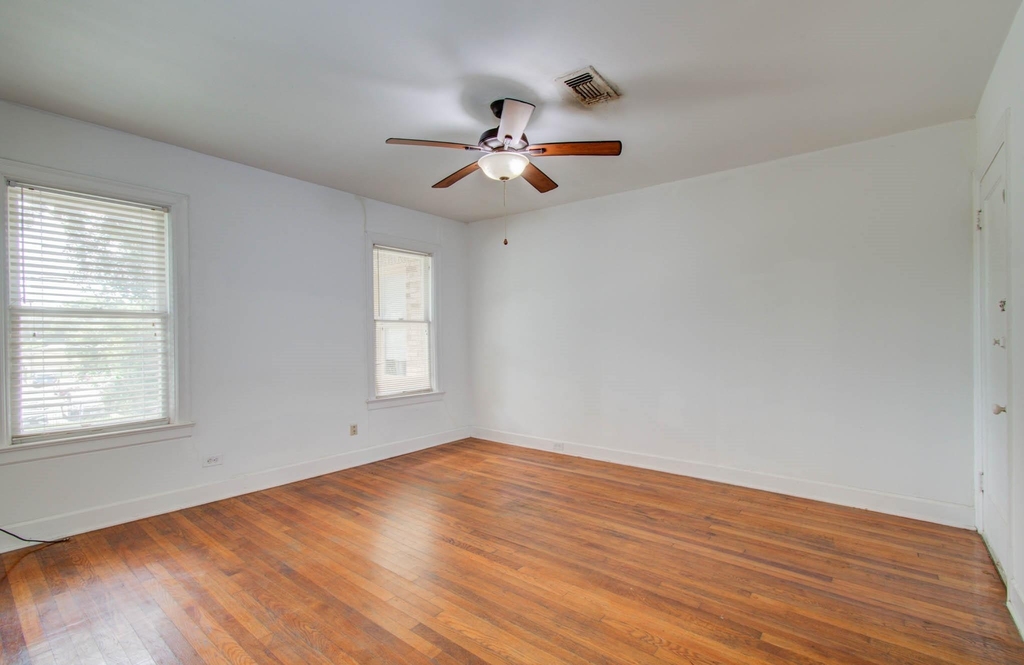 1428 Wentworth Street - Photo 19