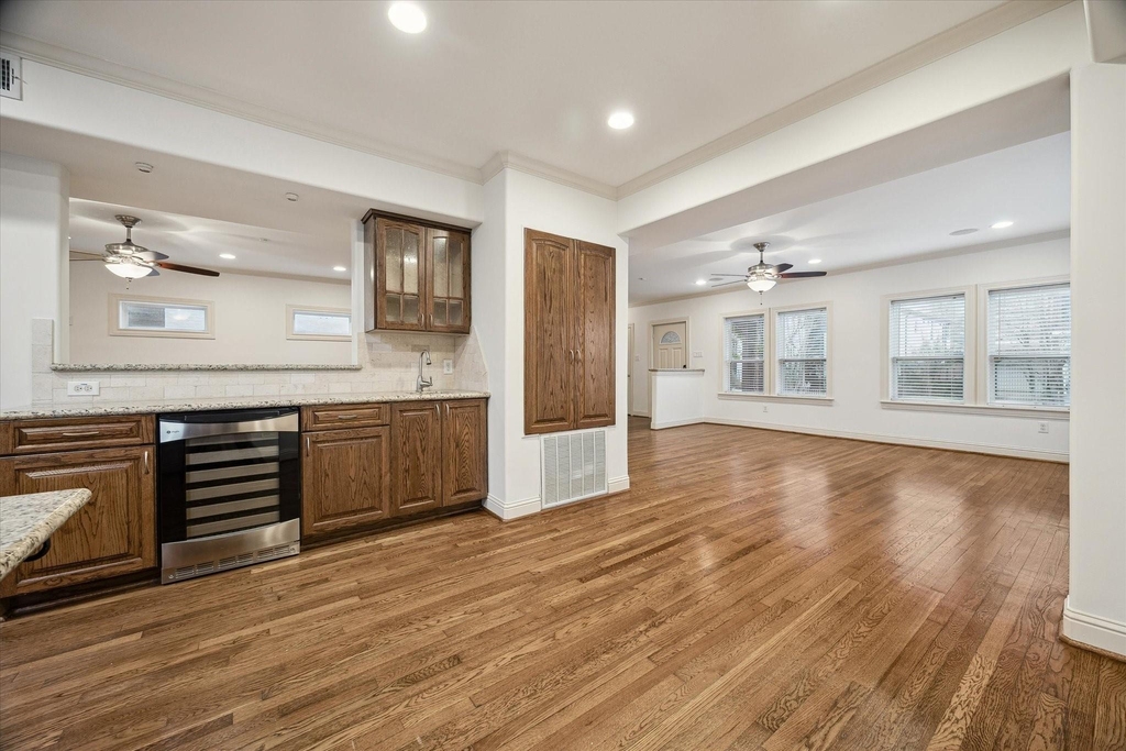 1909 W Lamar Street - Photo 12