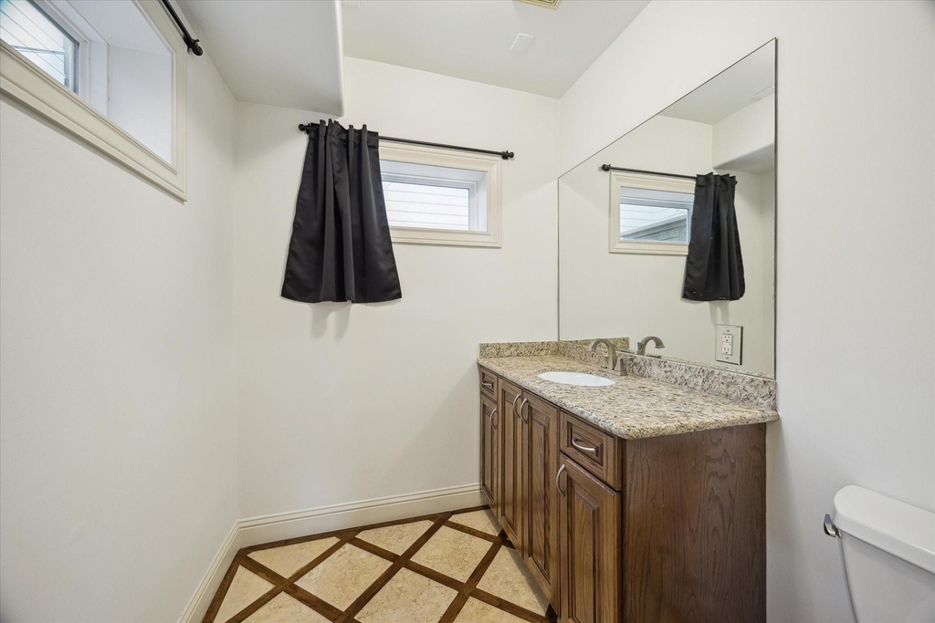 1909 W Lamar Street - Photo 16