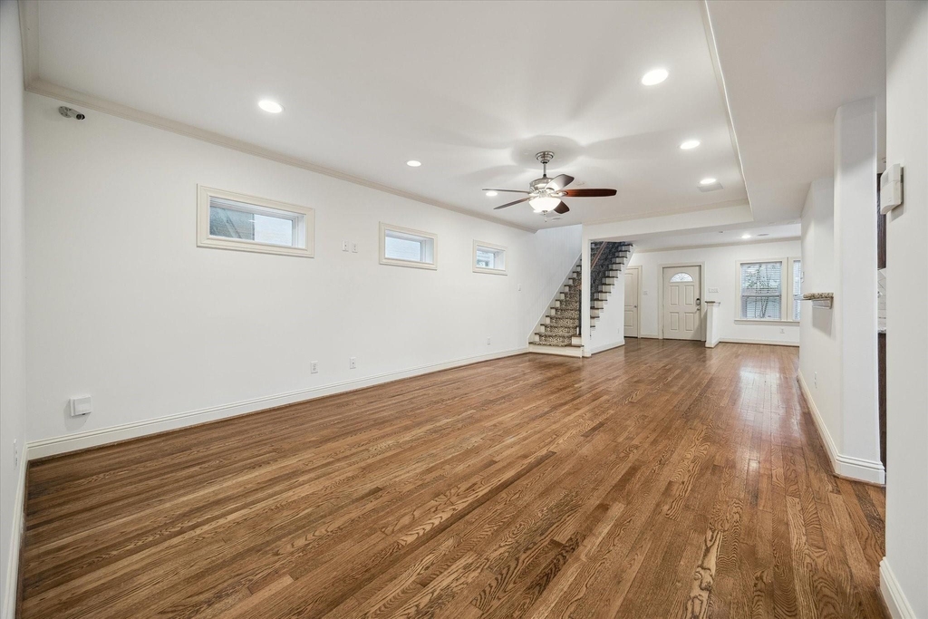 1909 W Lamar Street - Photo 5