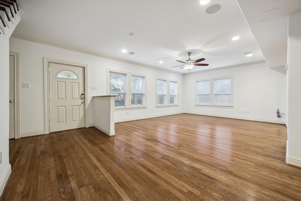 1909 W Lamar Street - Photo 3