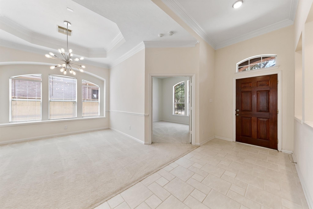 16027 Belleshire Lane - Photo 2
