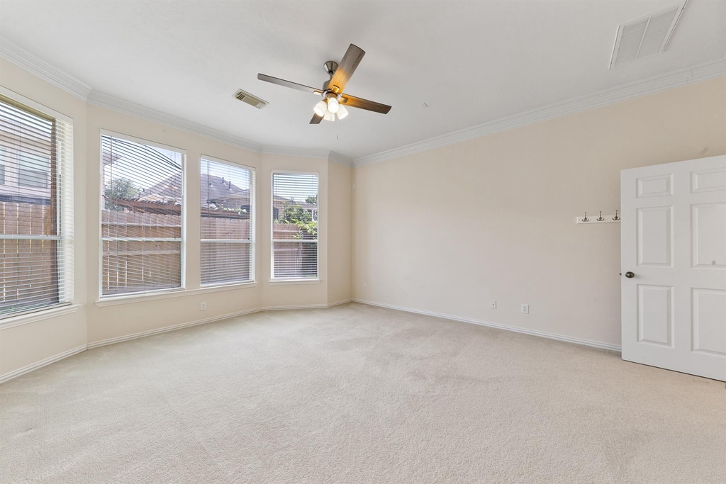 16027 Belleshire Lane - Photo 9