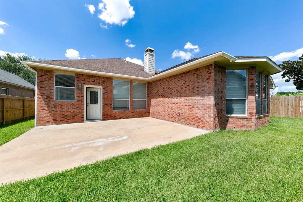 16027 Belleshire Lane - Photo 14