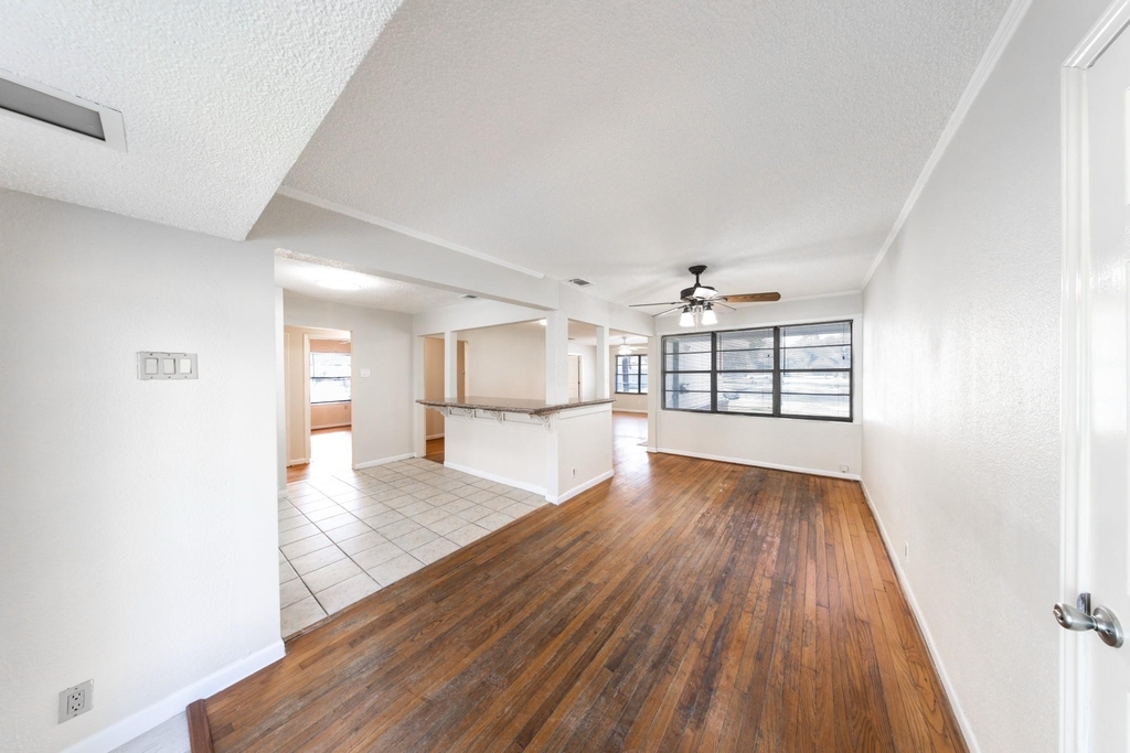 4710 Glenmont Street - Photo 7