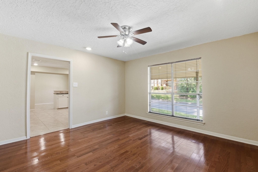 9052 Zapata Way - Photo 16