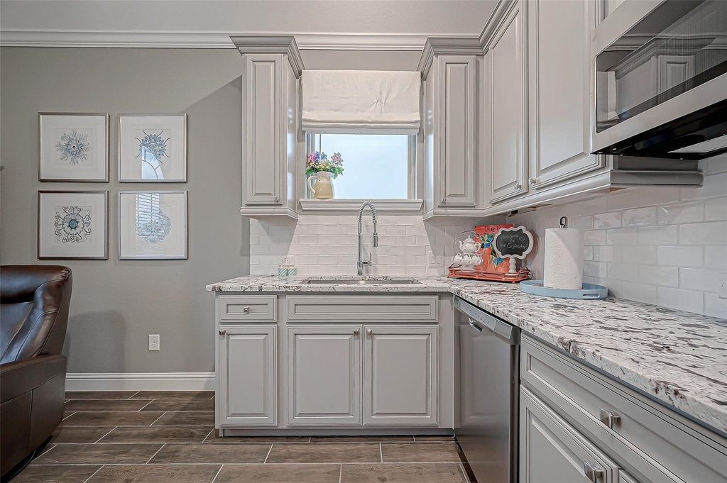 29514 Highland Manor Court - Photo 9