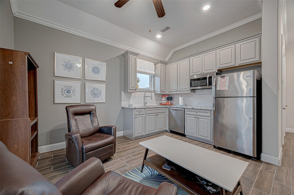 29514 Highland Manor Court - Photo 4