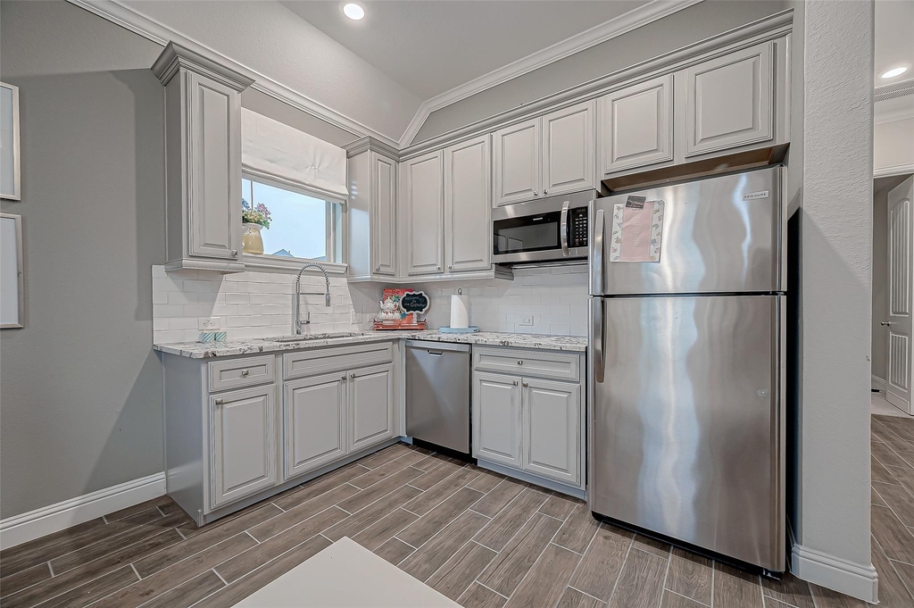 29514 Highland Manor Court - Photo 6