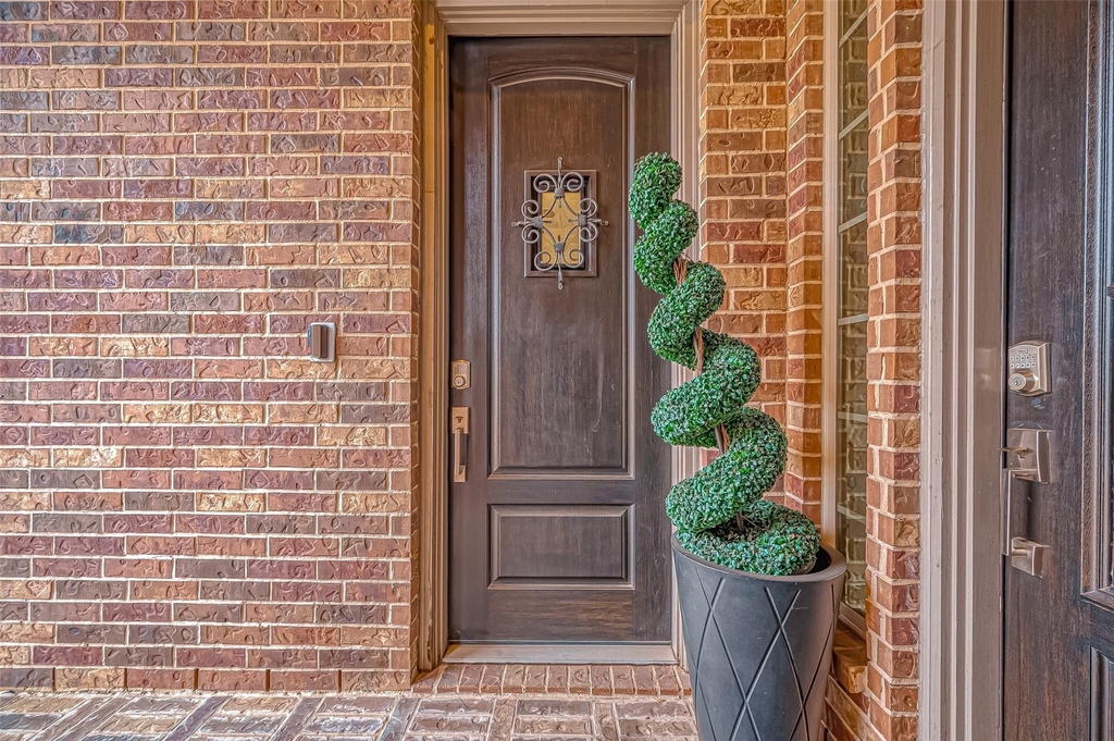 29514 Highland Manor Court - Photo 0