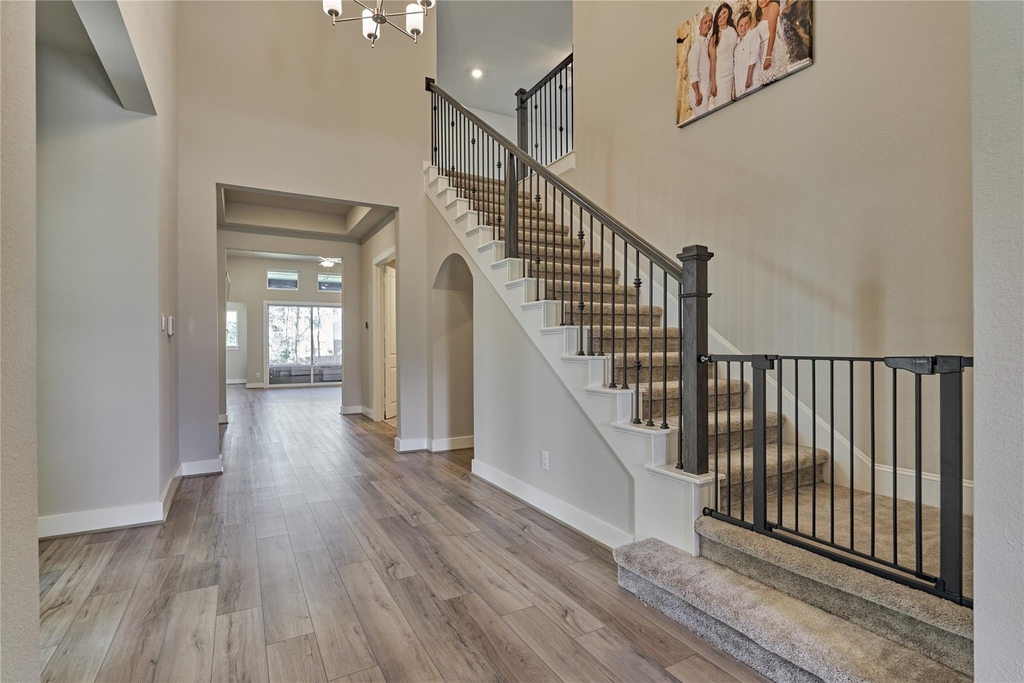 1716 Encino Boulevard - Photo 35