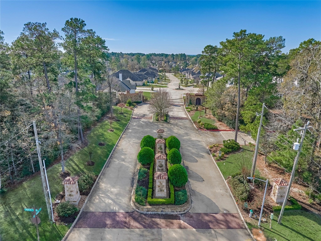 1716 Encino Boulevard - Photo 47