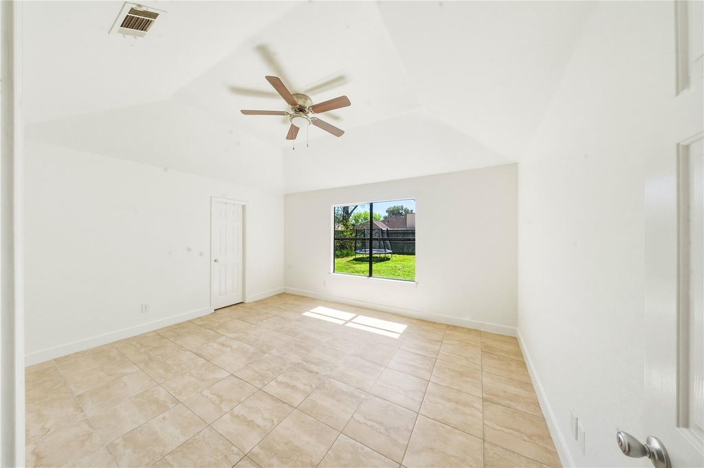 19519 Mallard Lake Lane - Photo 15