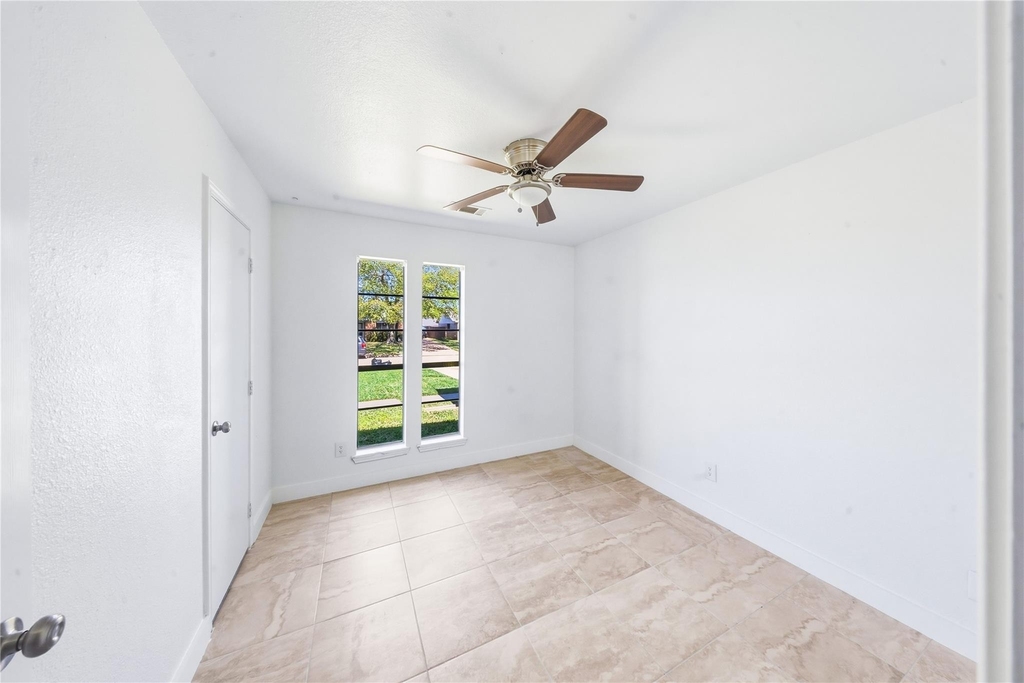 19519 Mallard Lake Lane - Photo 9