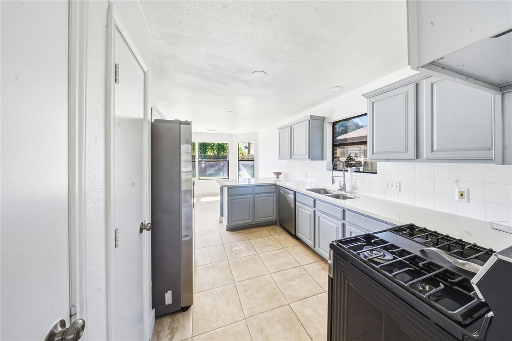 19519 Mallard Lake Lane - Photo 7