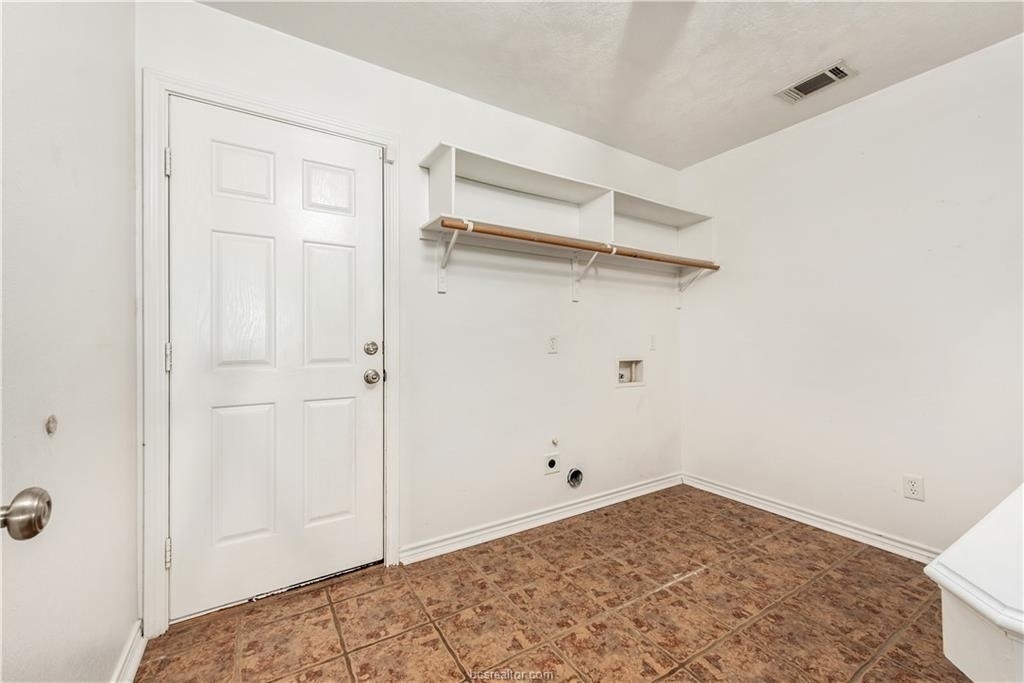 4009 Reatta Lane - Photo 19