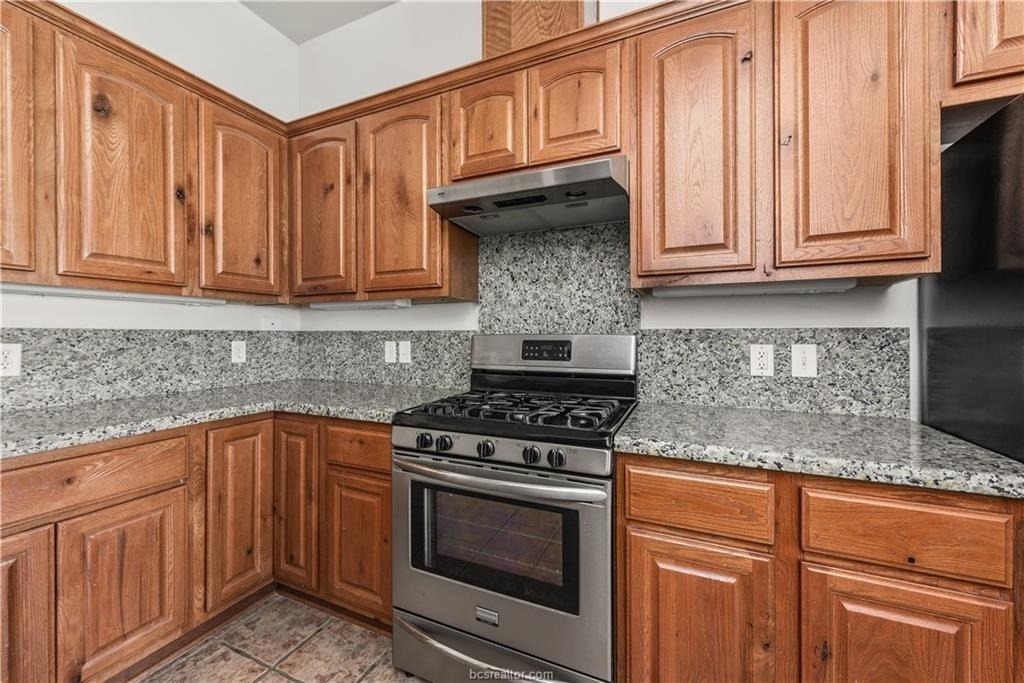 4009 Reatta Lane - Photo 6
